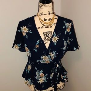 Monteau Women’s Blouse🌻